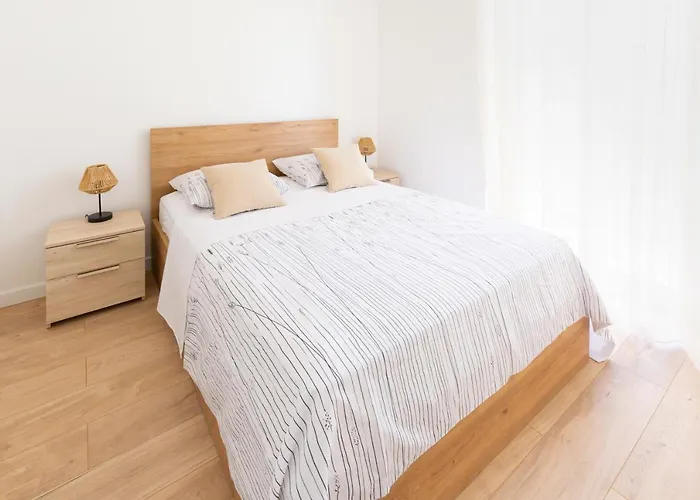 Appartement Marne I - 2 Pièces - Carré D'or